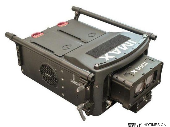 这款IMAX 3D数字摄像机具备全4K拍摄功能,重达38磅